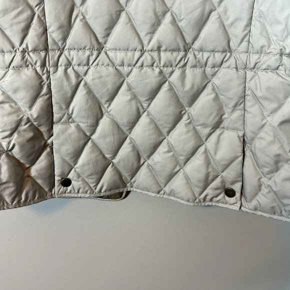 Eddie Bauer Premium Goose Down 550 Fill Diamond Quilt Snap Vest Women’s Small - Picture 8 of 9